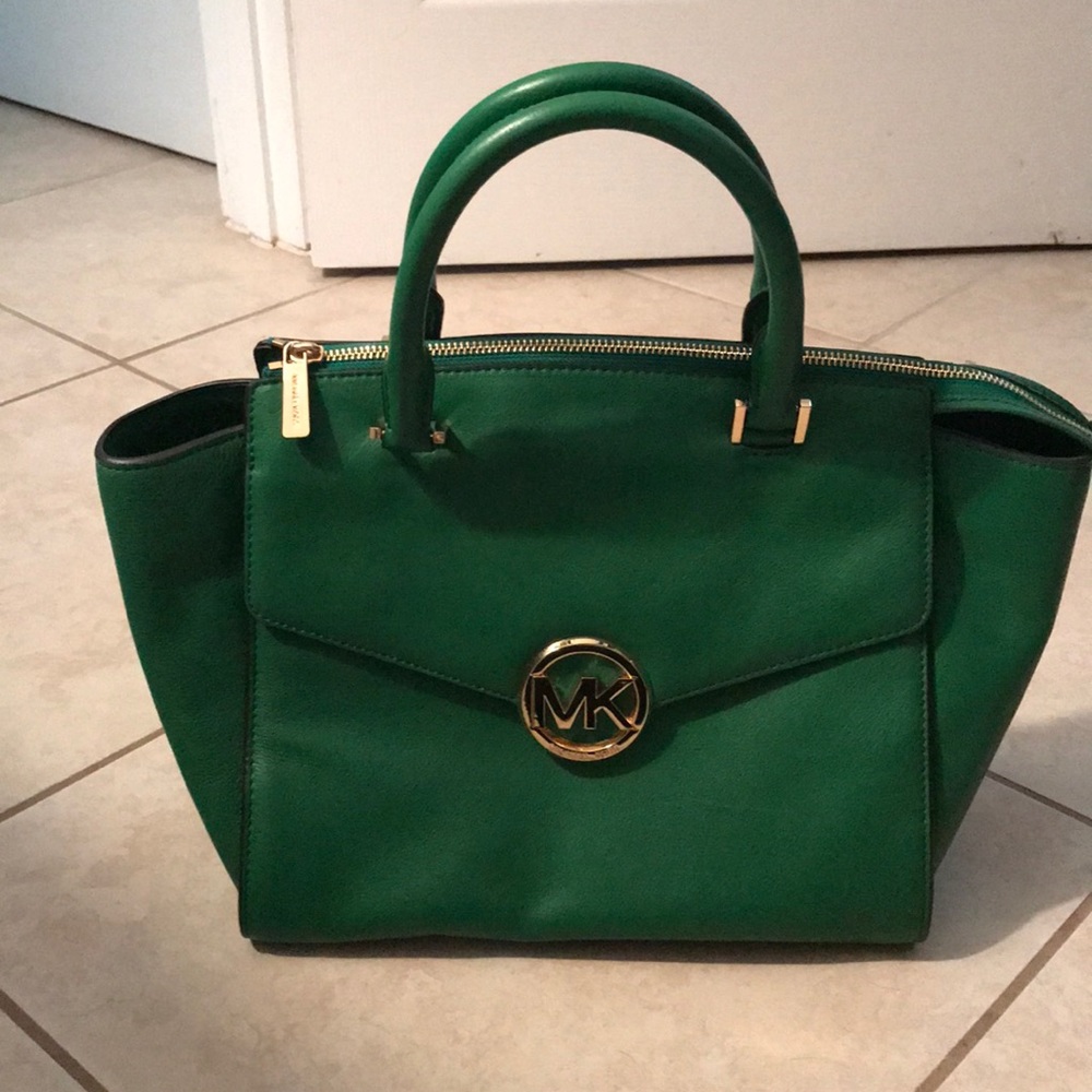 Michael Kors purse